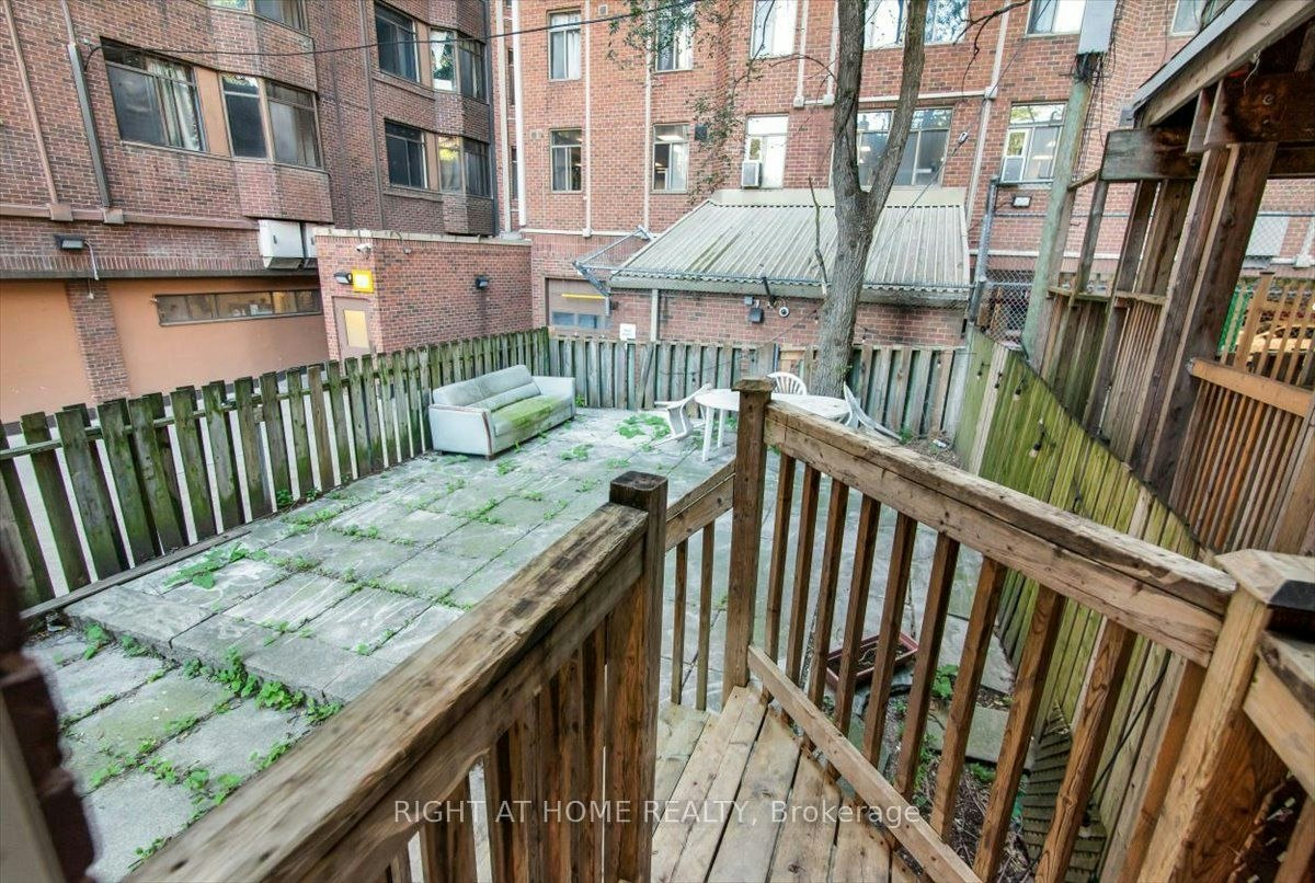 Main & Lower-182 Mutual Street, Toronto, ON, M5B 2B3 - 26