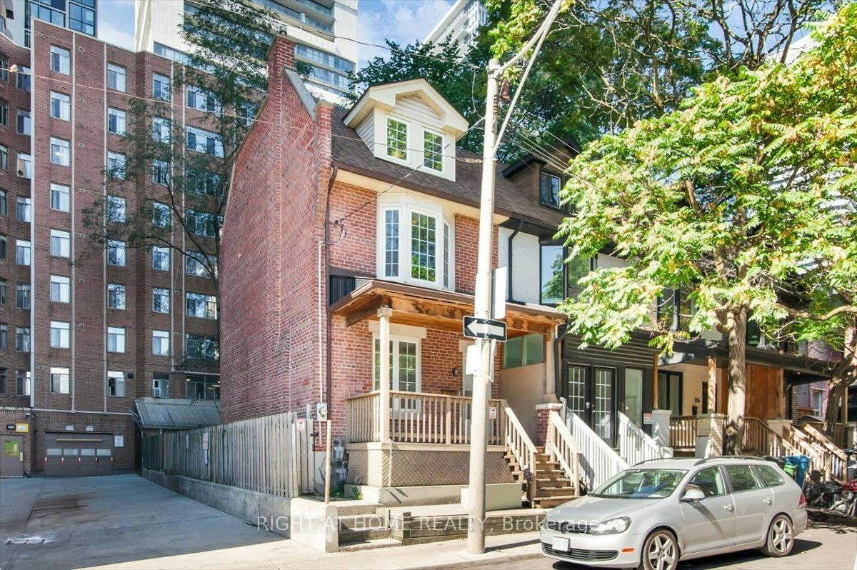Main & Lower-182 Mutual Street, Toronto, ON, M5B 2B3 - 2