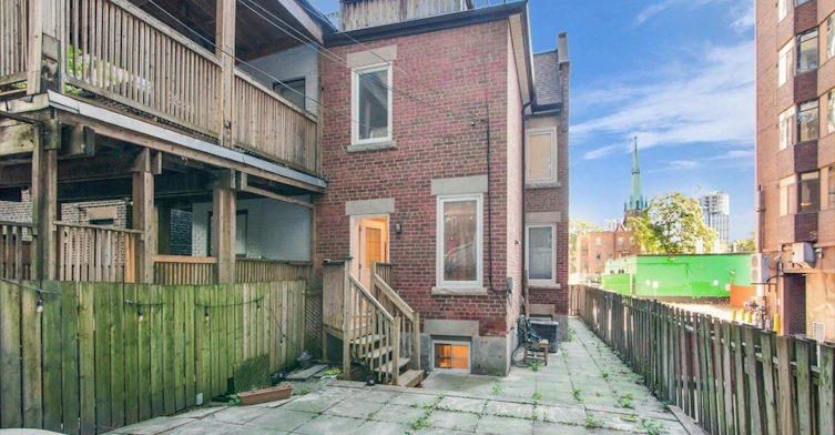 Main & Lower-182 Mutual Street, Toronto, ON, M5B 2B3 - 30