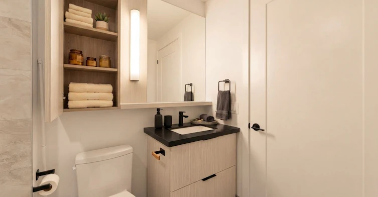 2502-5 Defries Street, Toronto, ON, M5A 0W7 - 22