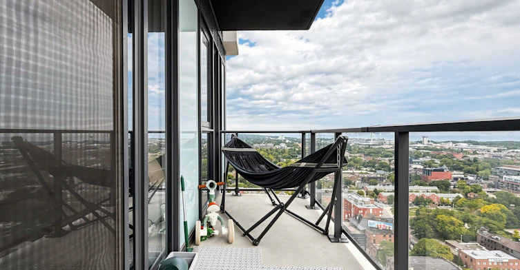 2502-5 Defries Street, Toronto, ON, M5A 0W7 - 27