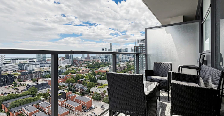 2502-5 Defries Street, Toronto, ON, M5A 0W7 - 26