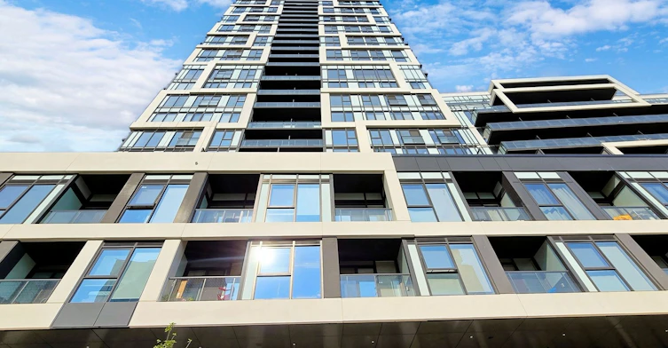 2502-5 Defries Street, Toronto, ON, M5A 0W7 - 5