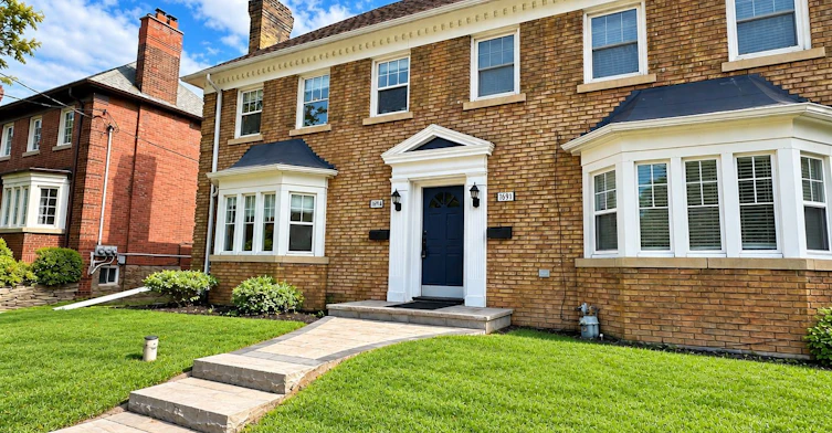 Main-1691 Bathurst Street, Toronto, ON, M5P 3K2