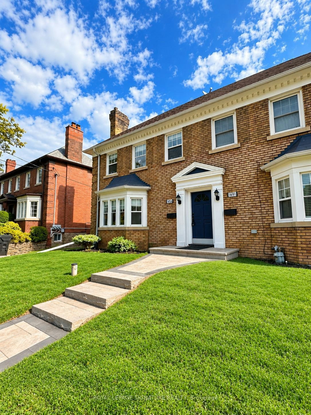 Main-1691 Bathurst Street, Toronto, ON, M5P 3K2 - 2