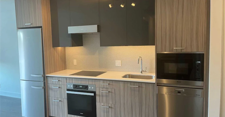 302-11 Lillian Street, Toronto, ON, M4S 2H7 - 3