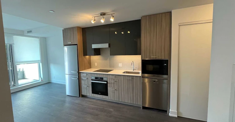 302-11 Lillian Street, Toronto, ON, M4S 2H7 - 4