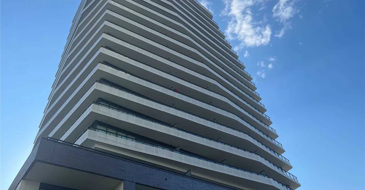 302-11 Lillian Street, Toronto, ON, M4S 2H7