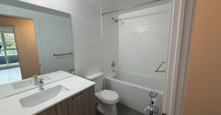 302-11 Lillian Street, Toronto, ON, M4S 2H7 - 10