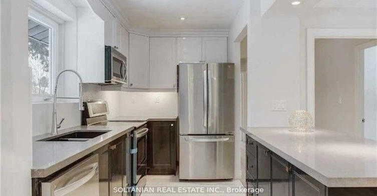 44 Tremont Crescent, Toronto, ON, M3B 2S2 - 5