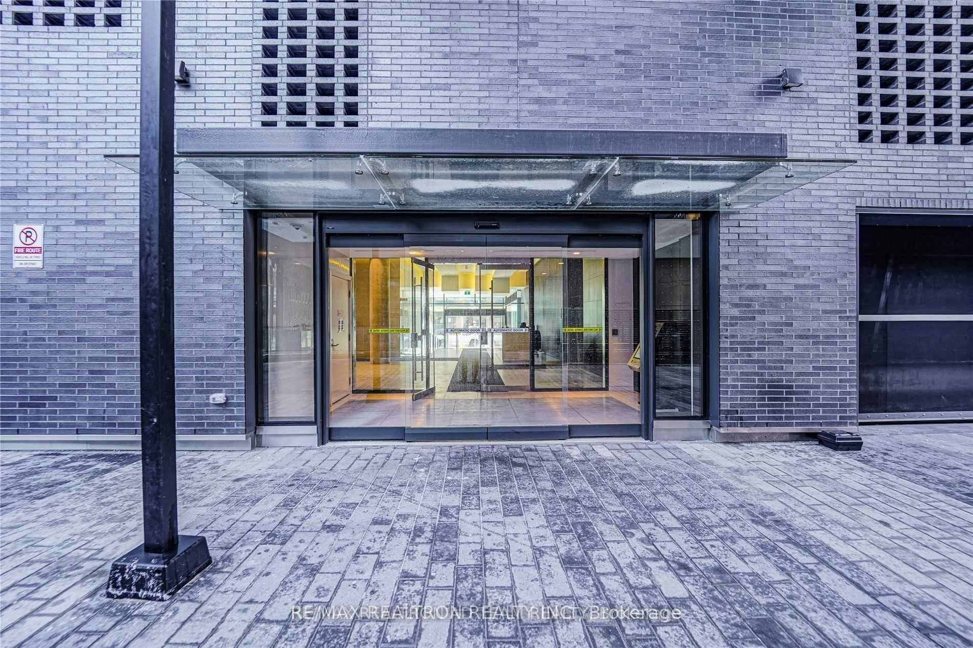 611-158 Front Street E, Toronto, ON, M5A 0K9 - 4