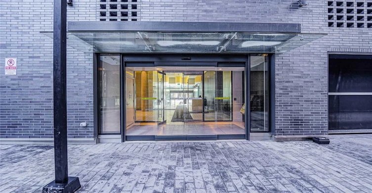 611-158 Front Street E, Toronto, ON, M5A 0K9 - 4