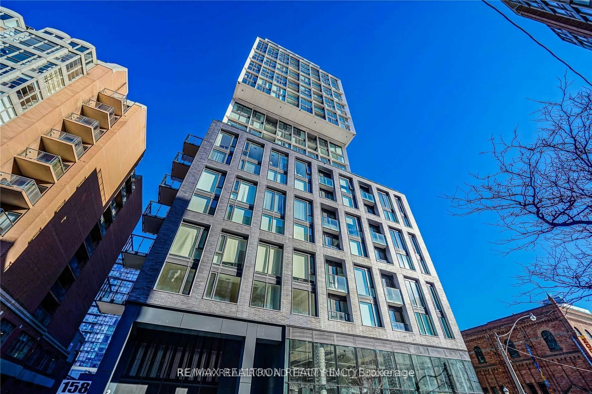 611-158 Front Street E, Toronto, ON, M5A 0K9