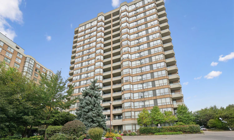 1217-268 Ridley Boulevard