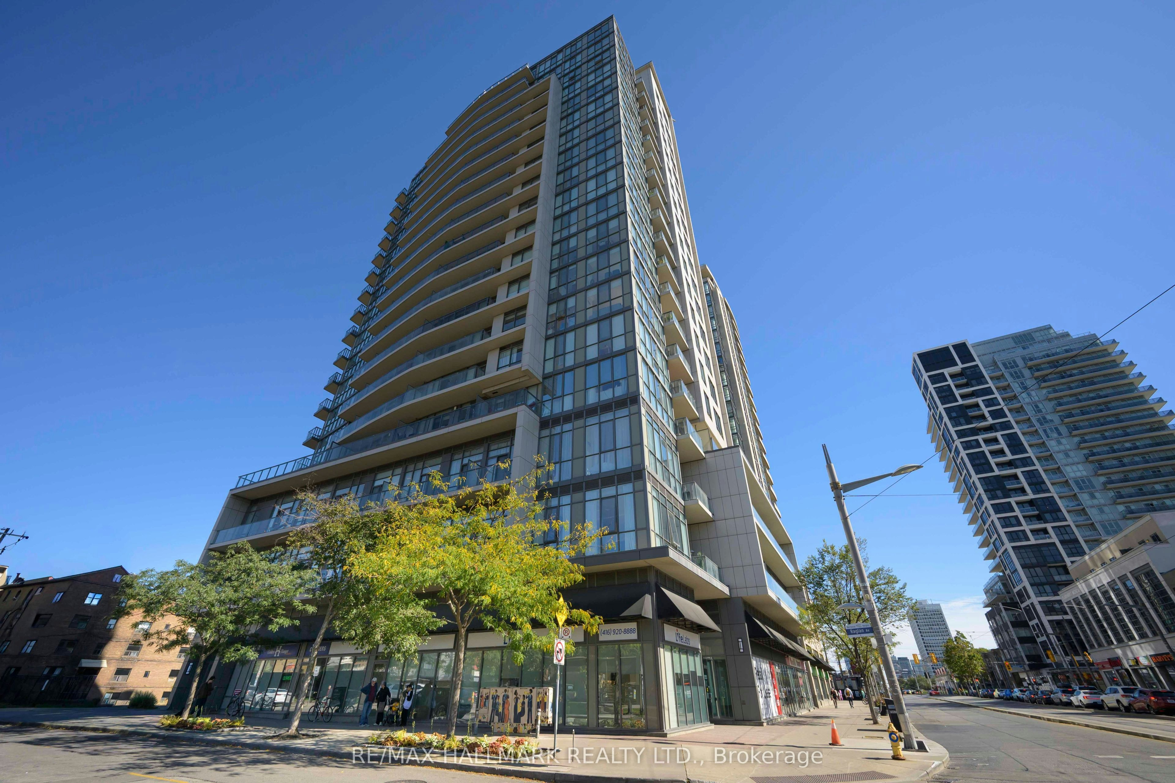 1404-530 St Clair Avenue W, Toronto, ON, M6C 0A2