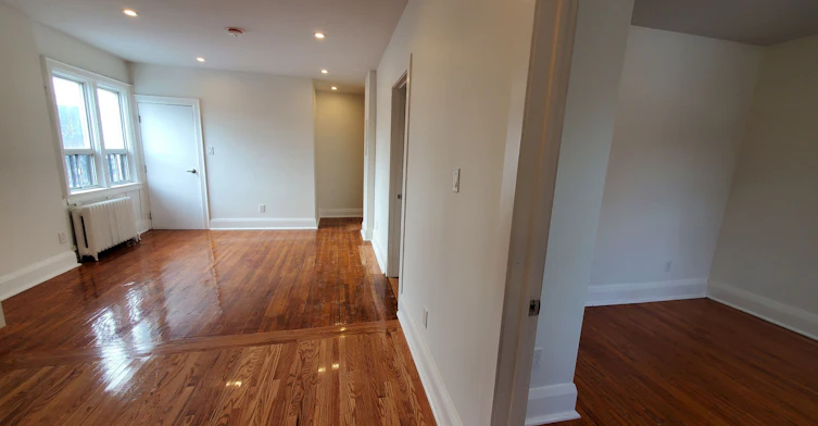2-15 Alberta Avenue, Toronto, ON, M6H 2R5 - 9