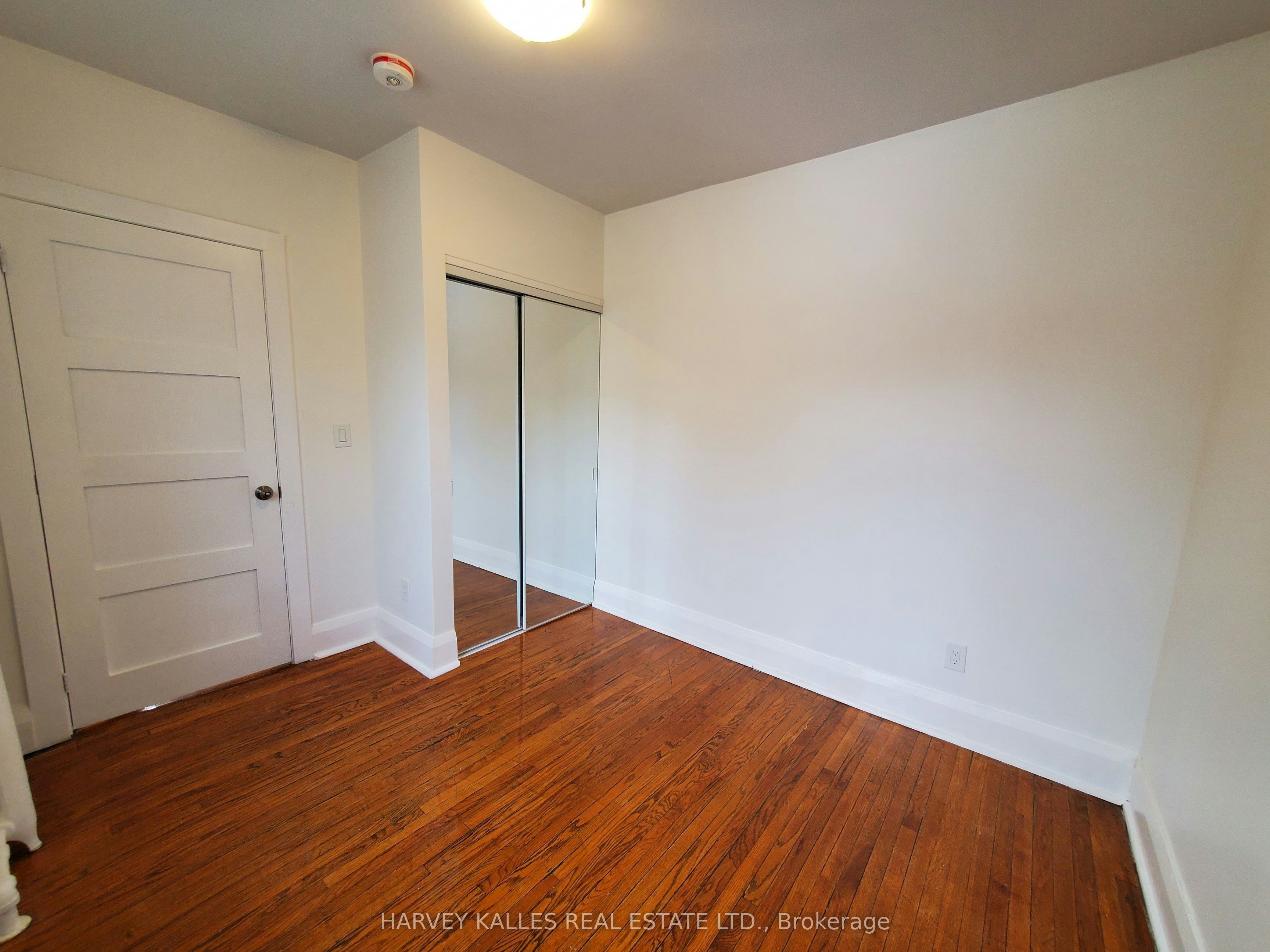 2-15 Alberta Avenue, Toronto, ON, M6H 2R5 - 12