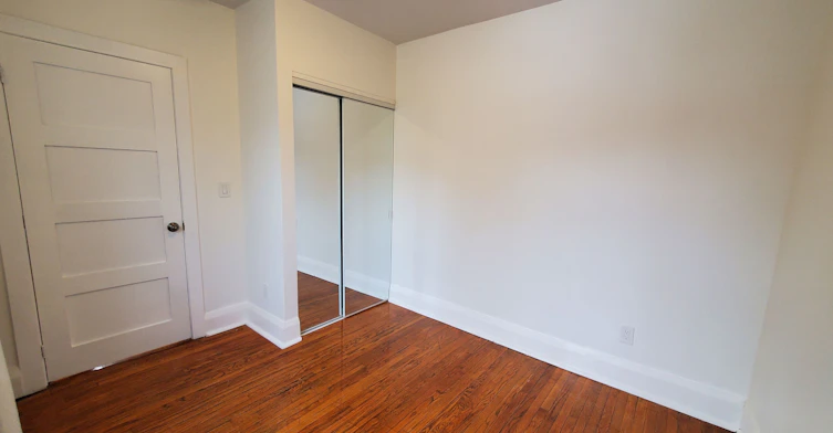 2-15 Alberta Avenue, Toronto, ON, M6H 2R5 - 12