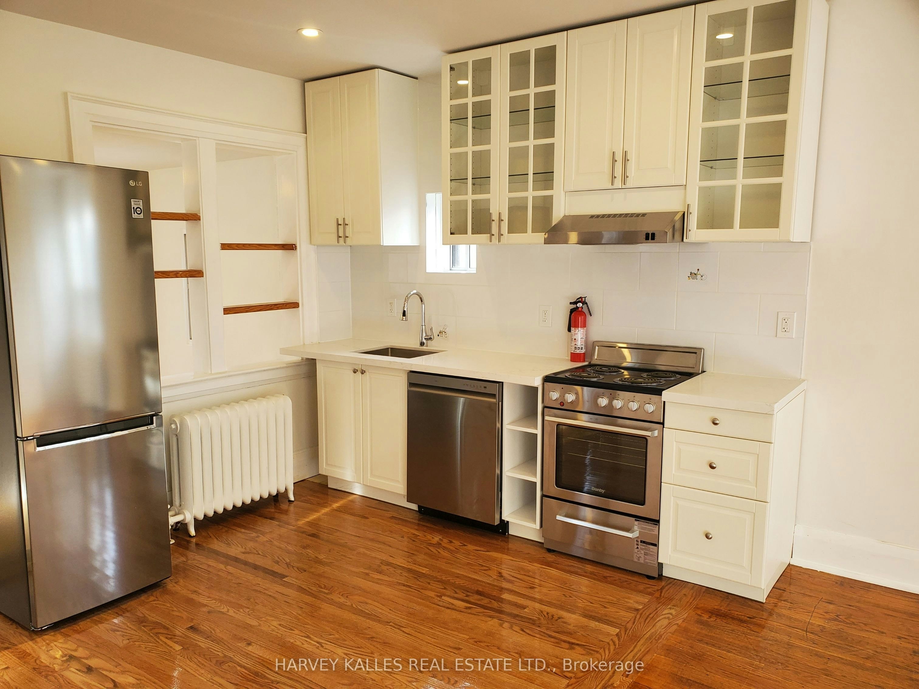 2-15 Alberta Avenue, Toronto, ON, M6H 2R5 - 5