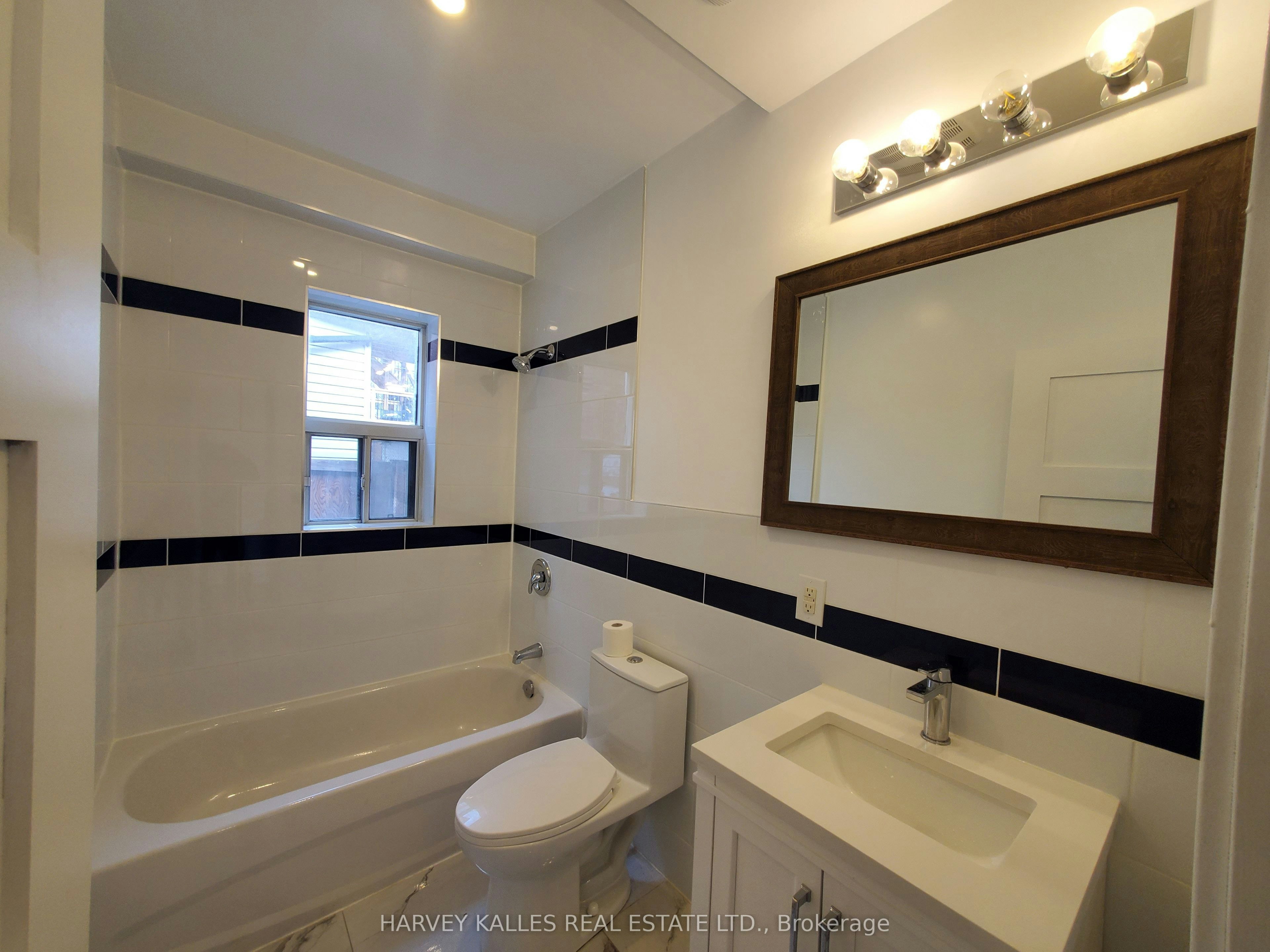 2-15 Alberta Avenue, Toronto, ON, M6H 2R5 - 11