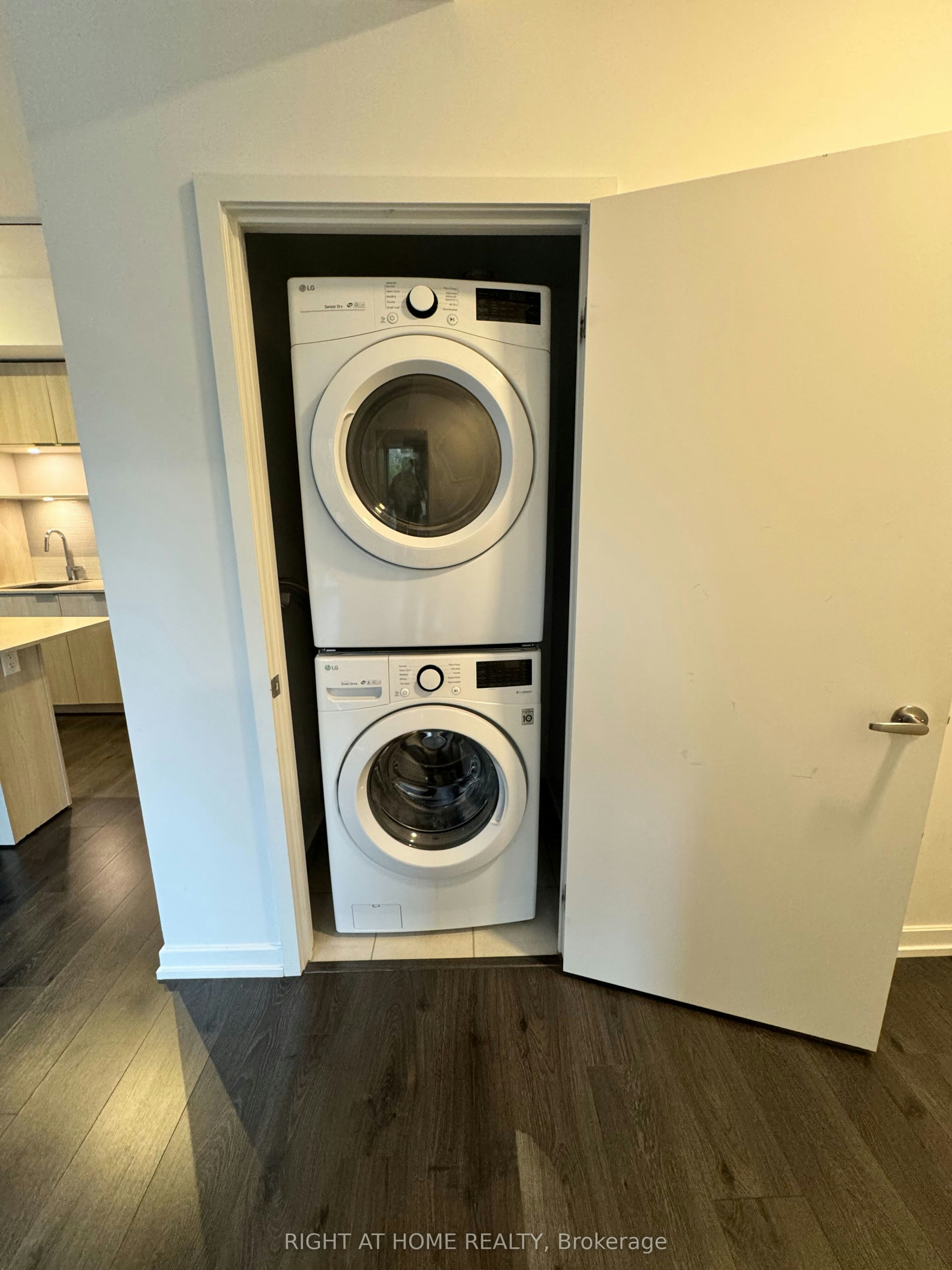 209-20 Tubman Avenue, Toronto, ON, M5A 0M5 - 20