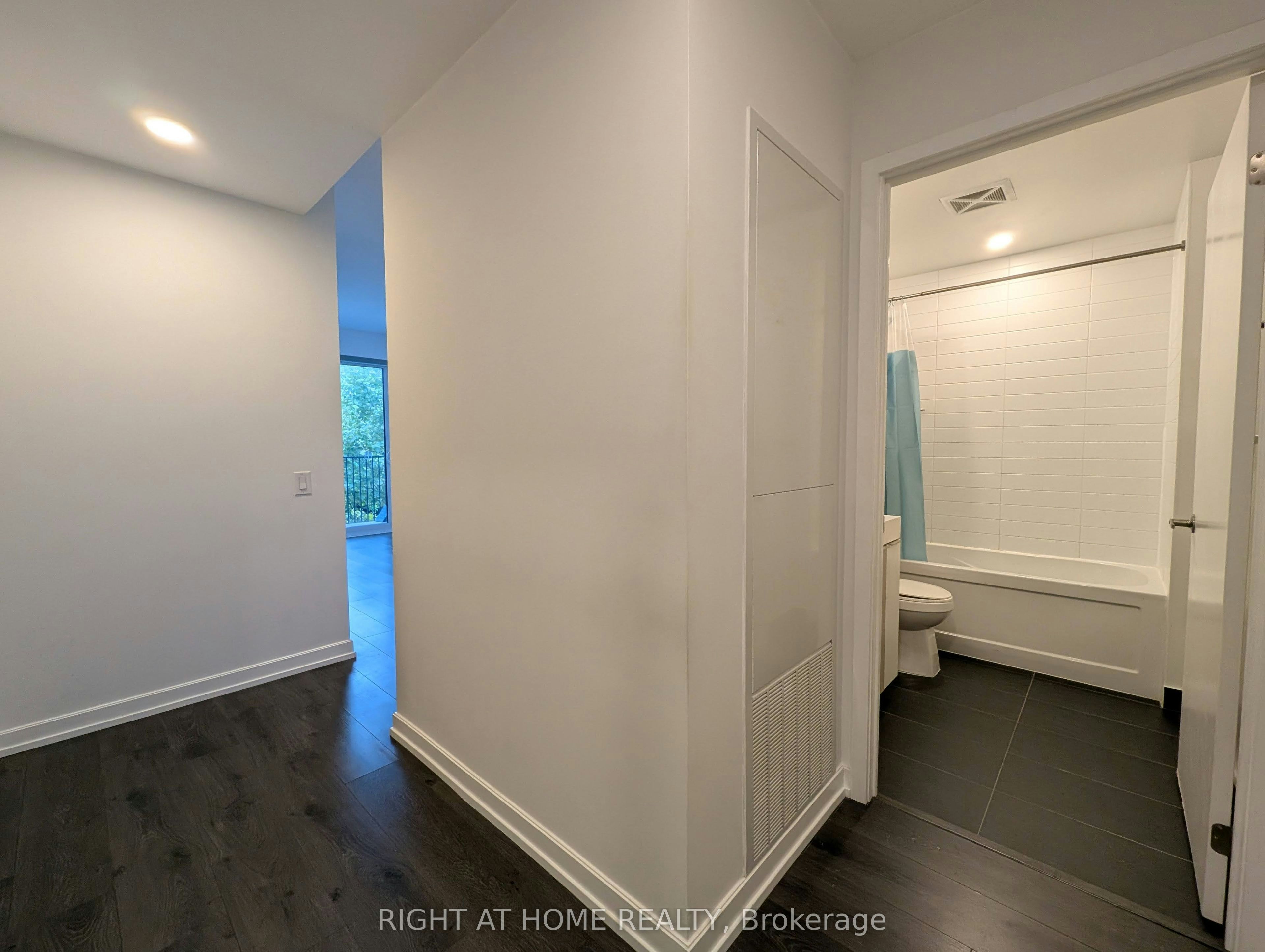209-20 Tubman Avenue, Toronto, ON, M5A 0M5 - 6