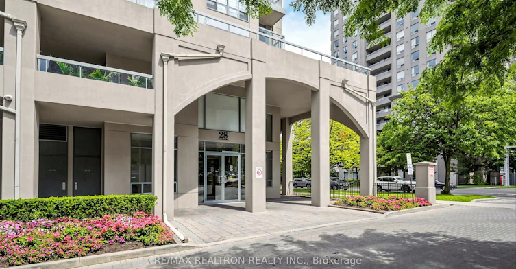 207-28 Empress Avenue, Toronto, ON, M2N 6Z7 - 2