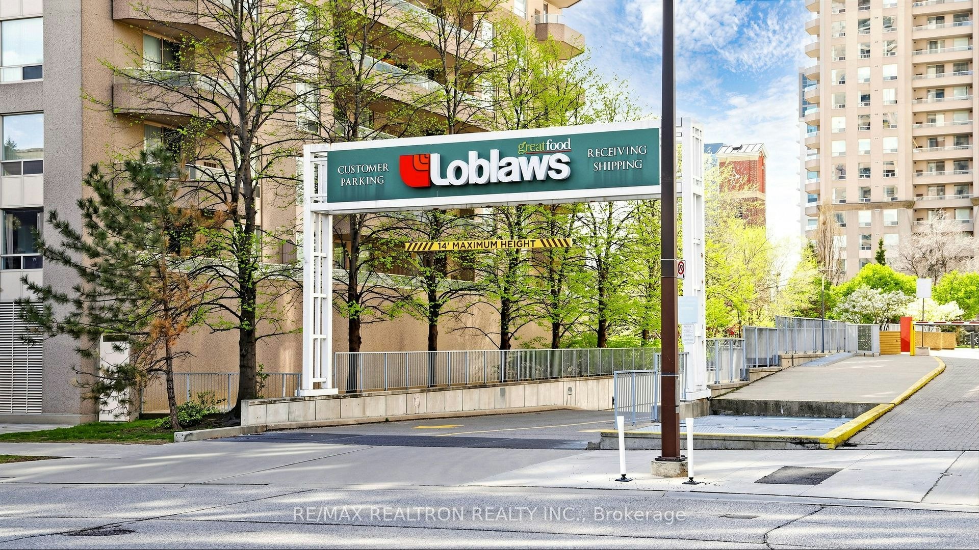 207-28 Empress Avenue, Toronto, ON, M2N 6Z7 - 38