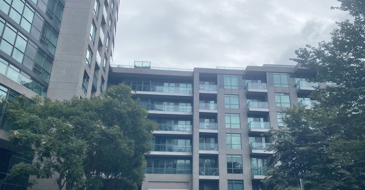 613-215 Fort York Boulevard, Toronto, ON, M5V 4A2 - 2