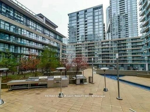 1605-25 Capreol Court, Toronto, ON, M5V 3Z7 - 12