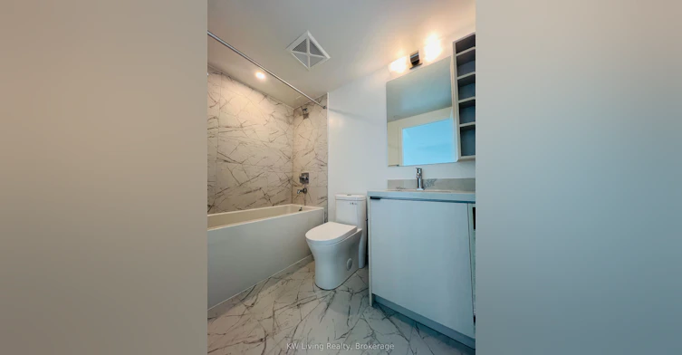 4511-252 Church Street, Toronto, ON, M5B 0E6 - 9