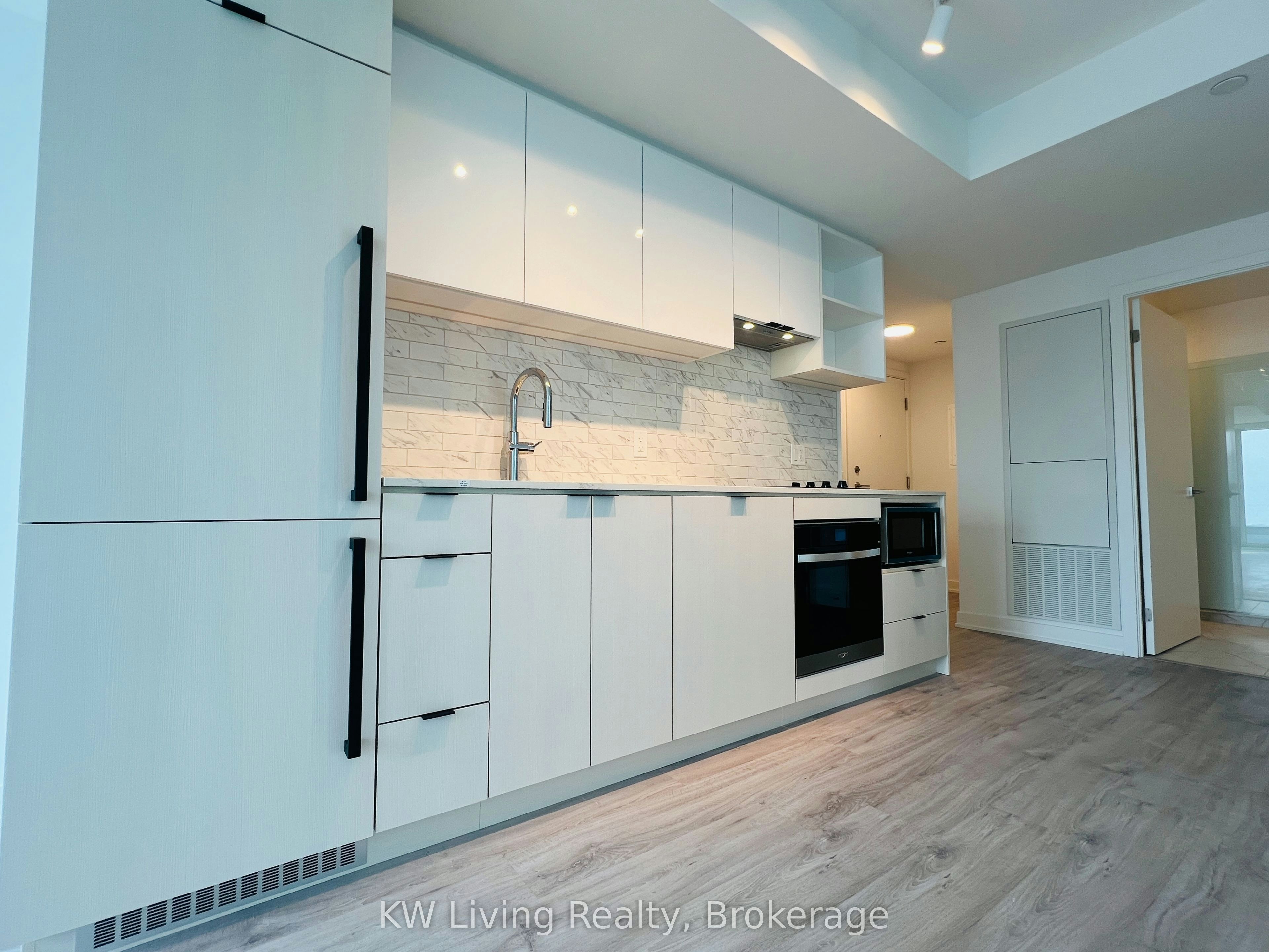 4511-252 Church Street, Toronto, ON, M5B 0E6 - 7