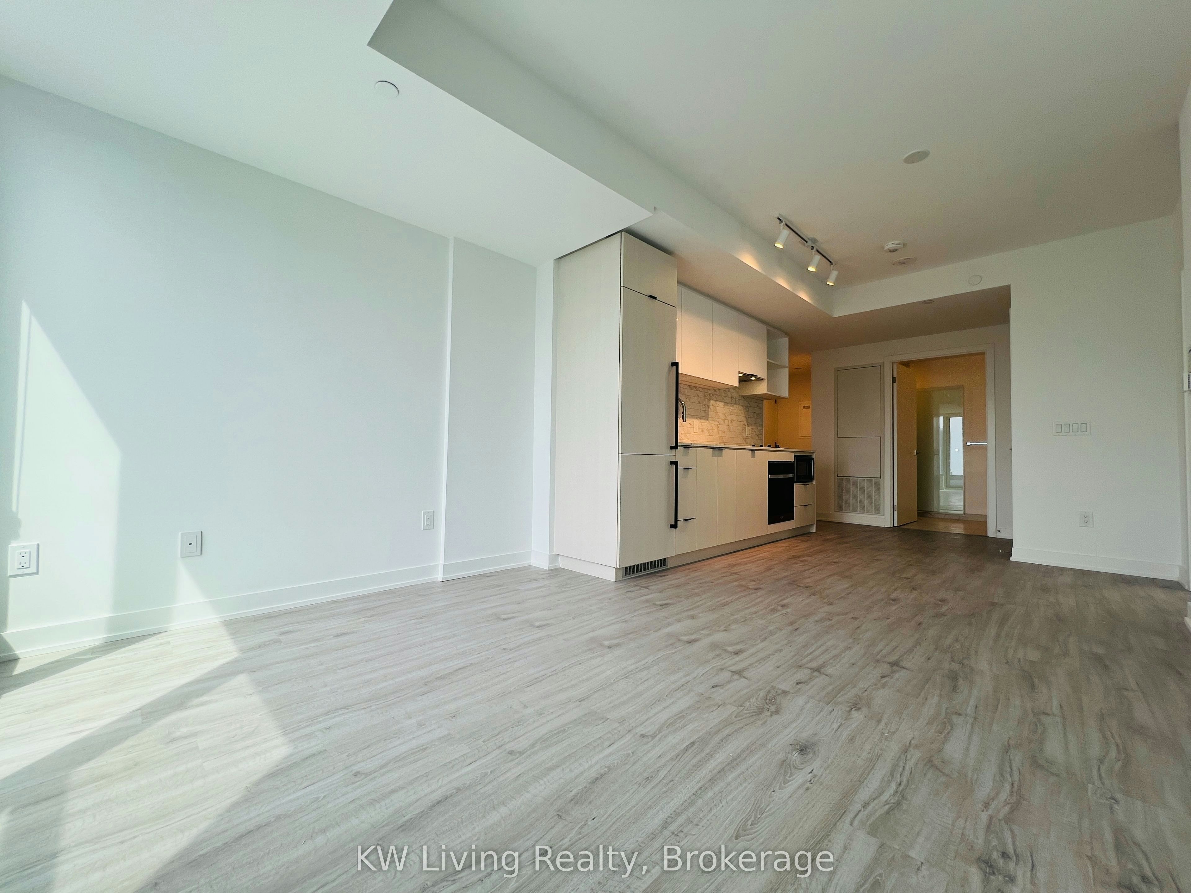 4511-252 Church Street, Toronto, ON, M5B 0E6 - 4