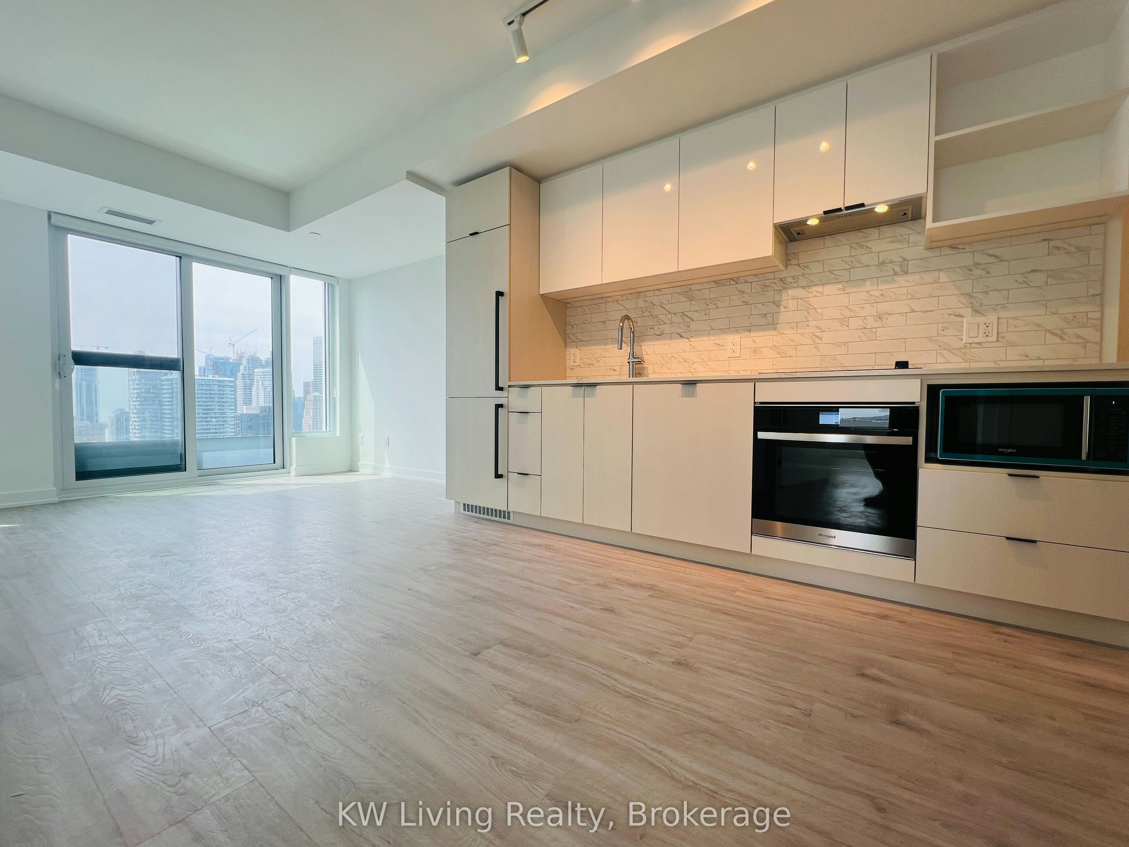 4511-252 Church Street, Toronto, ON, M5B 0E6 - 11