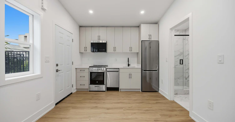 5-207 Connaught Avenue, Toronto, ON, M2M 1H6 - 6