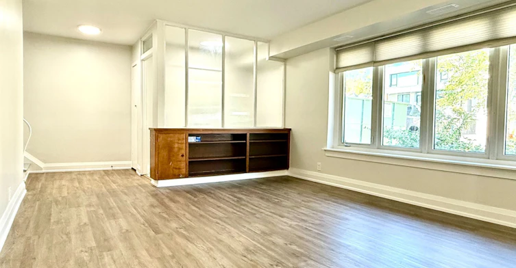 447 Glengrove Avenue W, Toronto, ON, M5N 1X4 - 3
