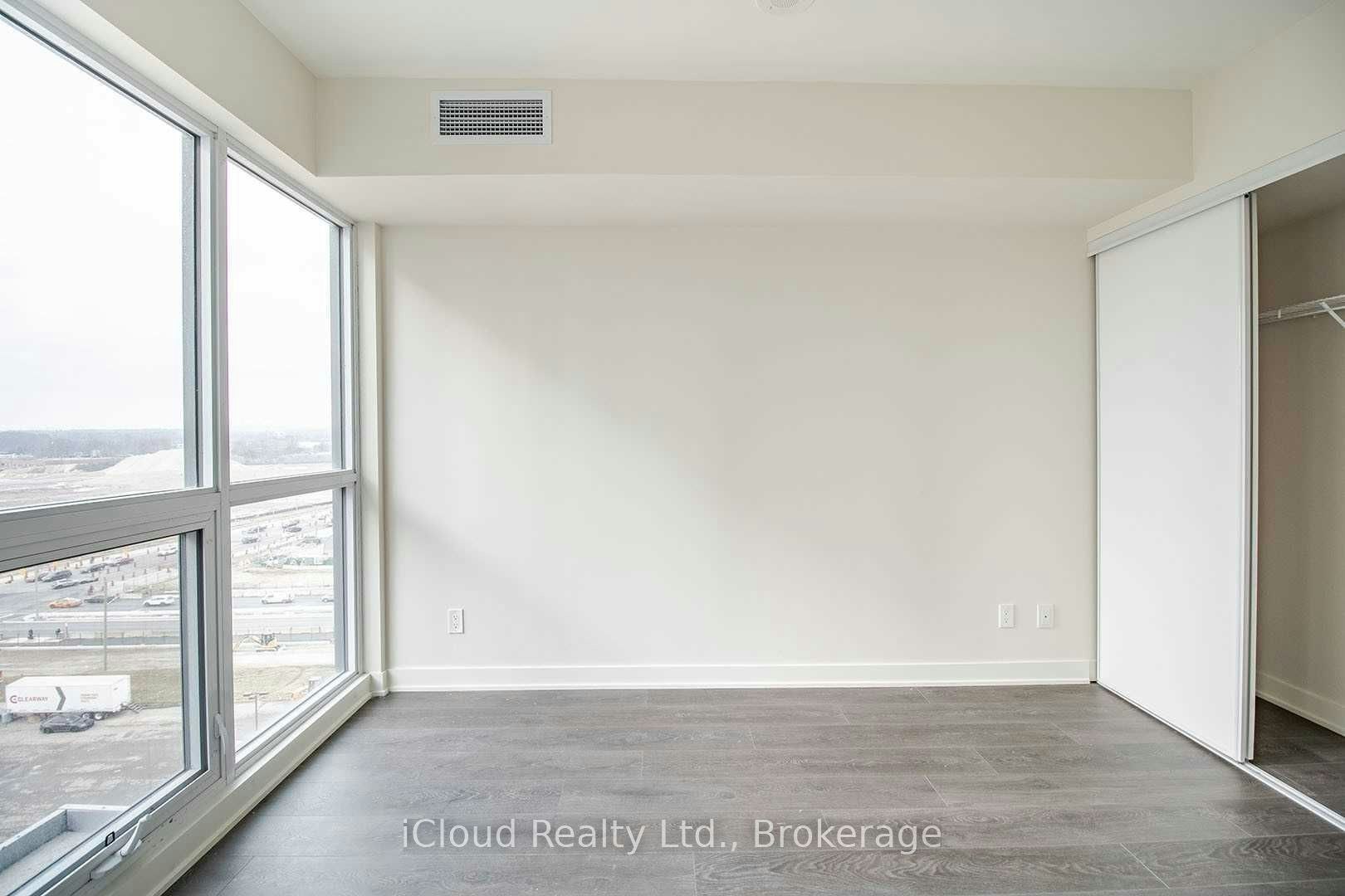 N1101-6 Sonic Way, Toronto, ON, M3C 0P1 - 17