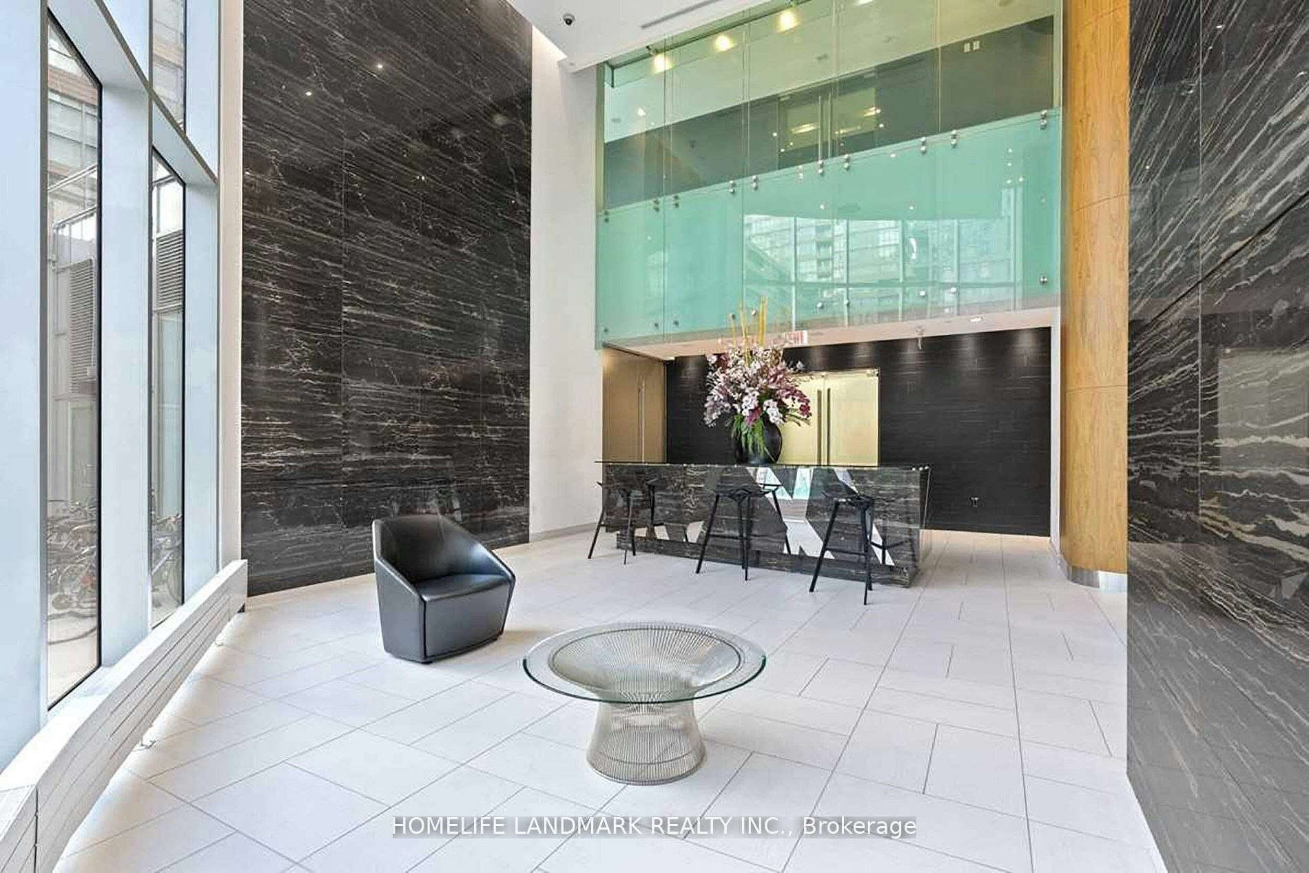 1203-21 Iceboat Terrace, Toronto, ON, M5V 4A9 - 3