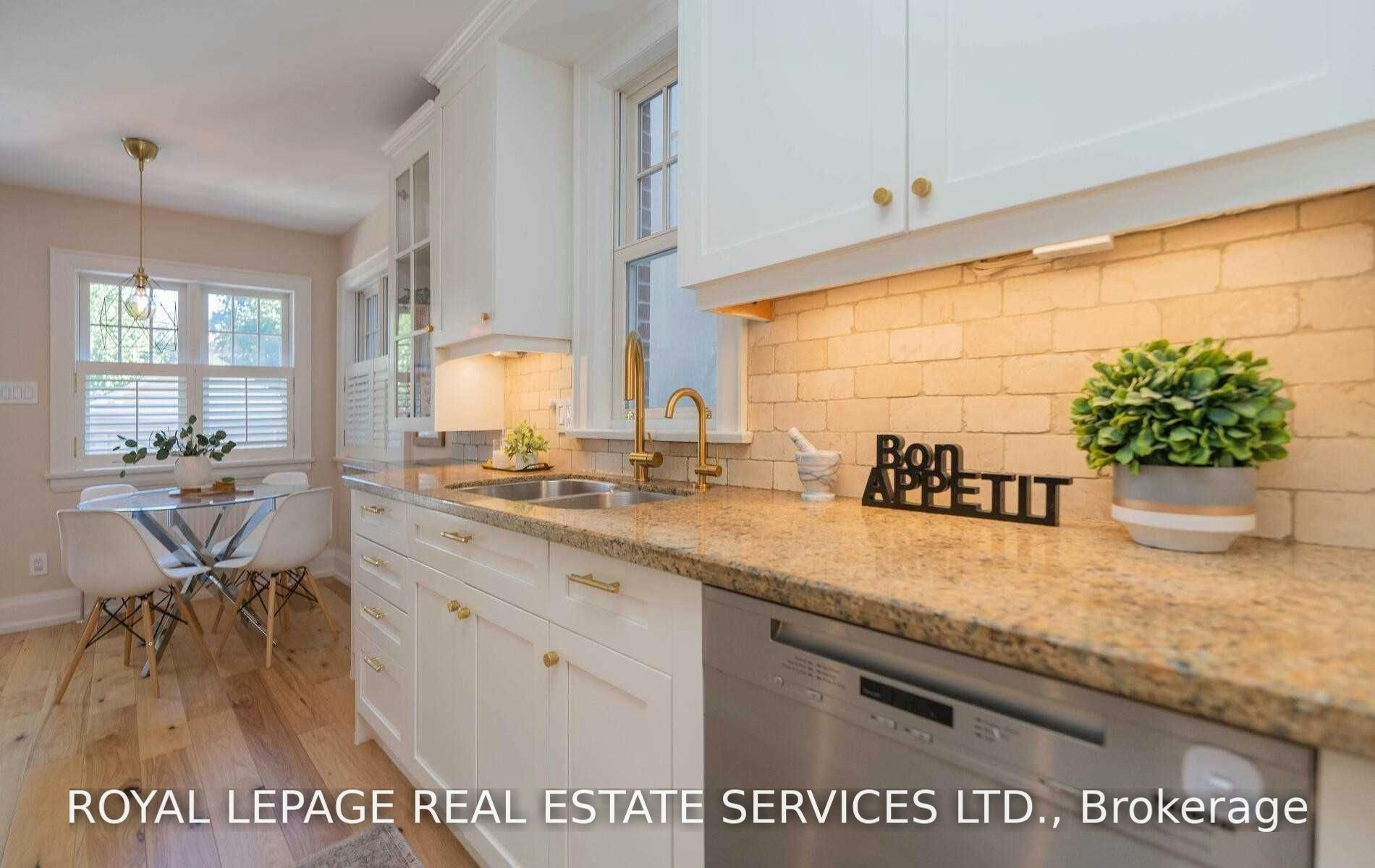 101 Old Orchard Grove, Toronto, ON, M5M 2E1 - 12