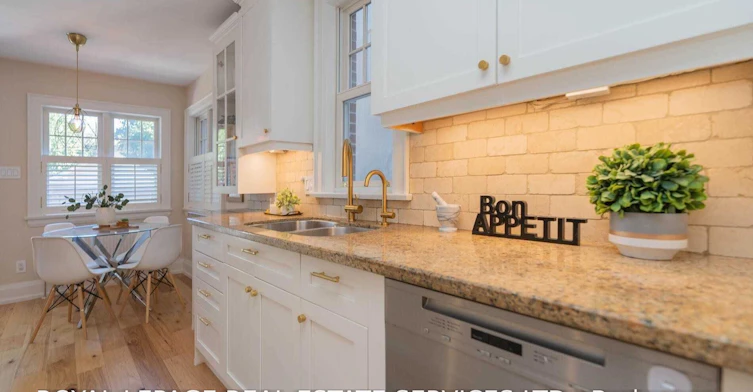 101 Old Orchard Grove, Toronto, ON, M5M 2E1 - 12