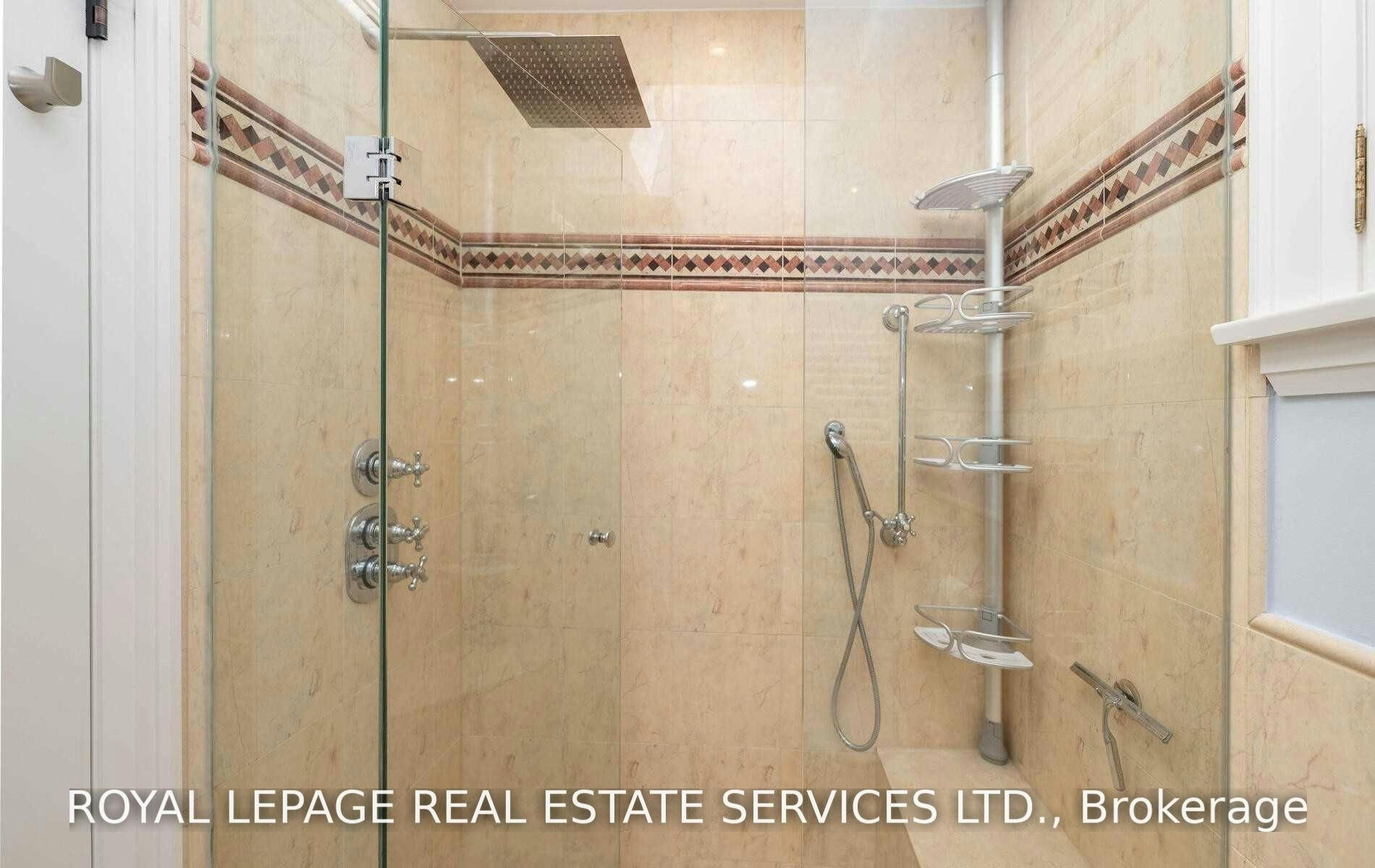101 Old Orchard Grove, Toronto, ON, M5M 2E1 - 25