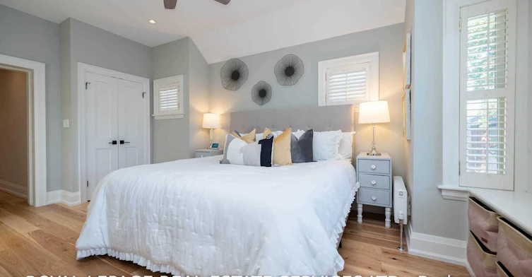 101 Old Orchard Grove, Toronto, ON, M5M 2E1 - 21