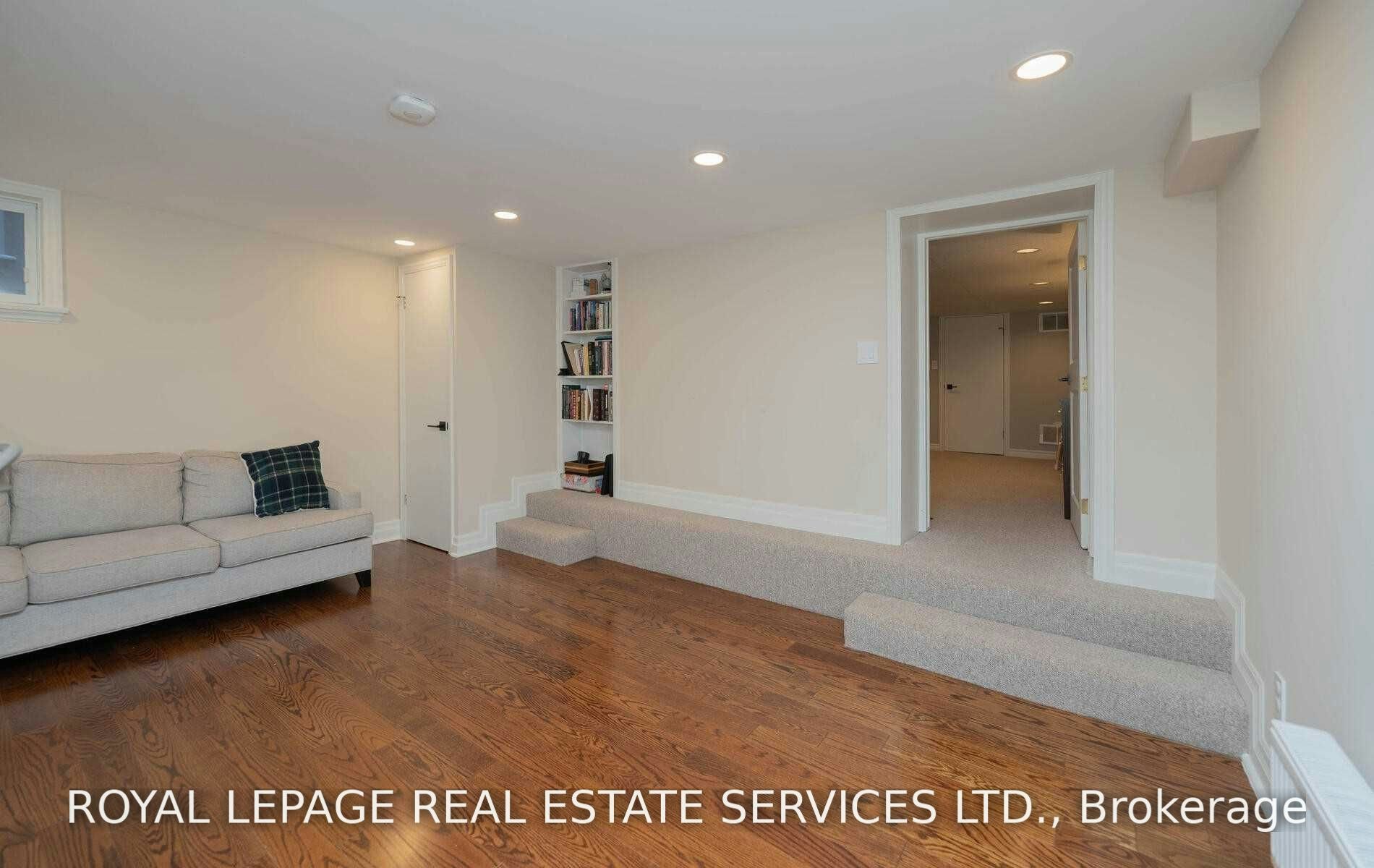 101 Old Orchard Grove, Toronto, ON, M5M 2E1 - 34