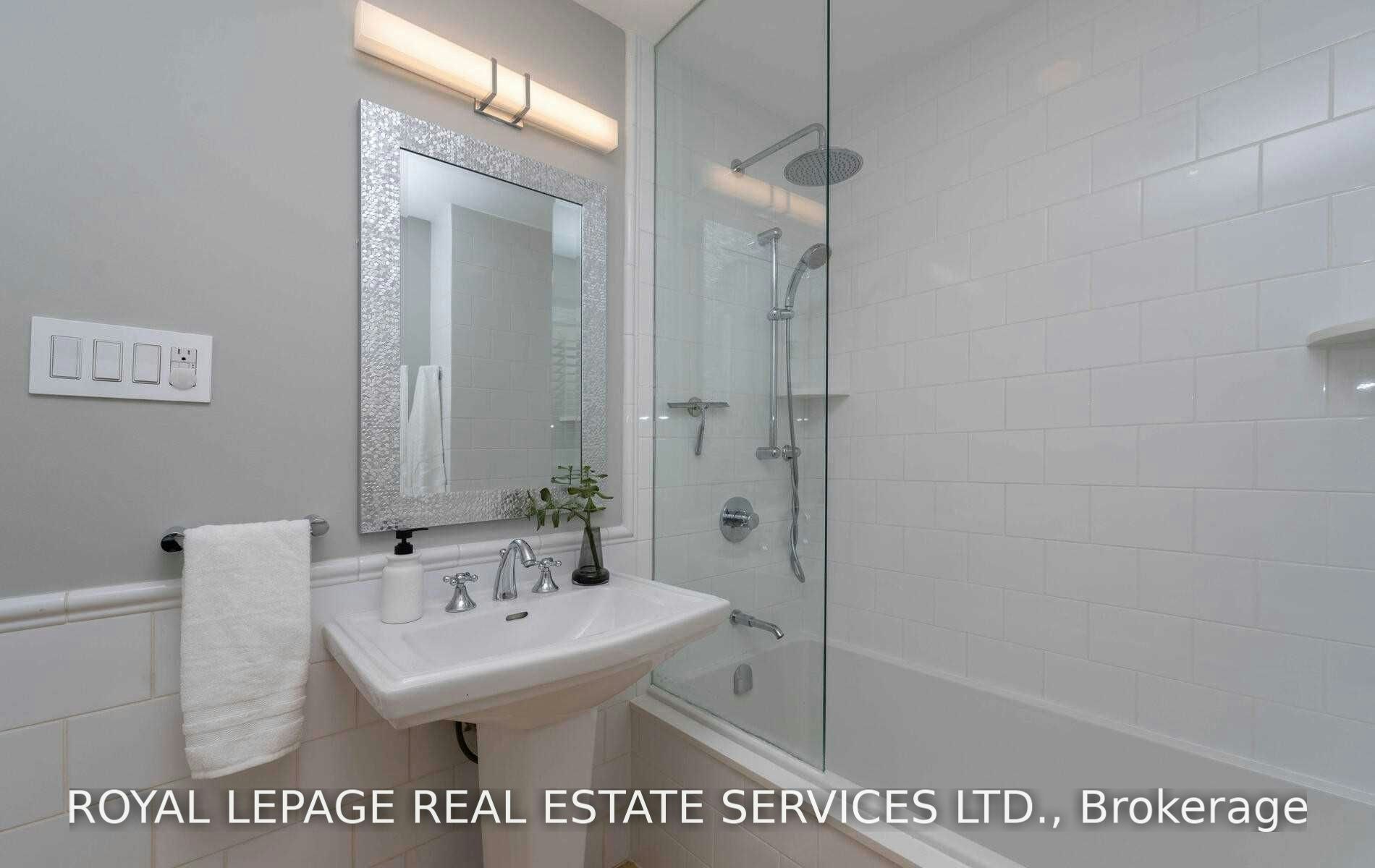 101 Old Orchard Grove, Toronto, ON, M5M 2E1 - 31