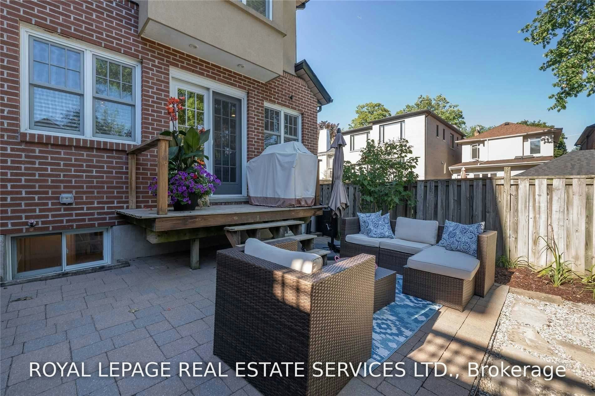 101 Old Orchard Grove, Toronto, ON, M5M 2E1 - 39