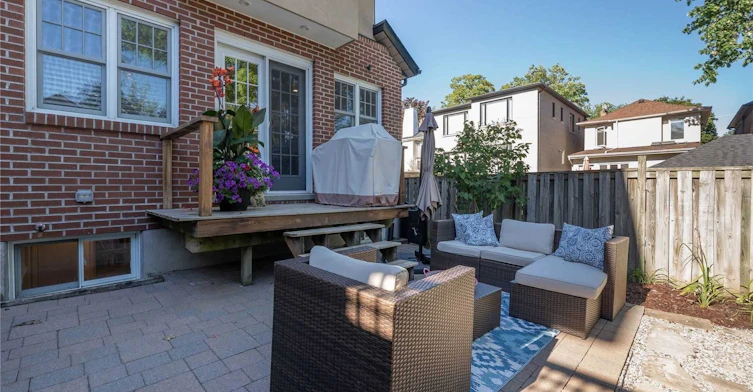 101 Old Orchard Grove, Toronto, ON, M5M 2E1 - 39