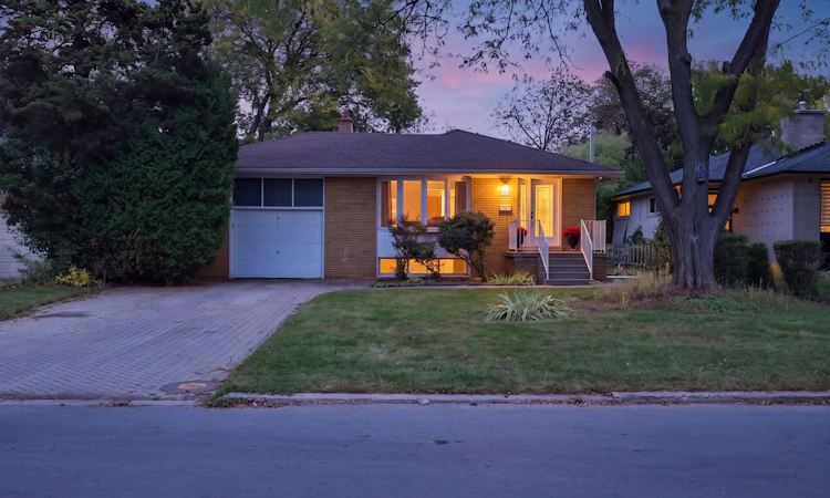 37 Finchurst Drive
