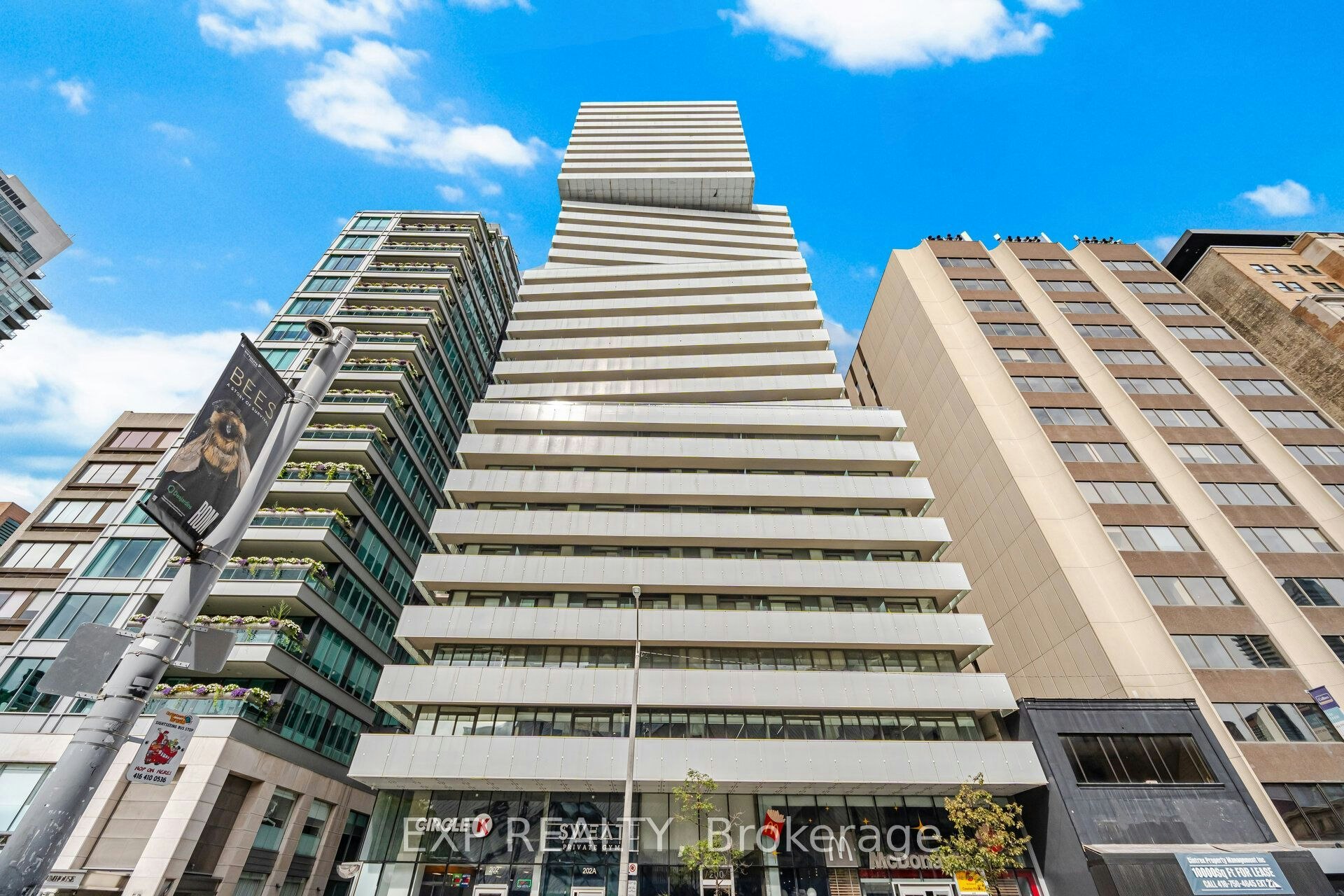 1203-200 Bloor Street W, Toronto, ON, M5S 1T8