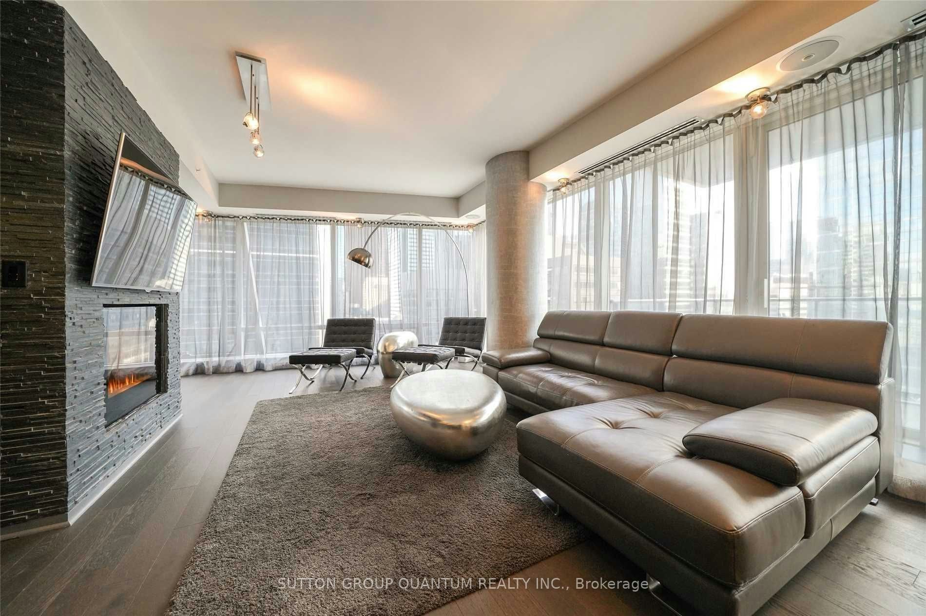 2109-180 University Avenue, Toronto, ON, M5H 0A2 - 4