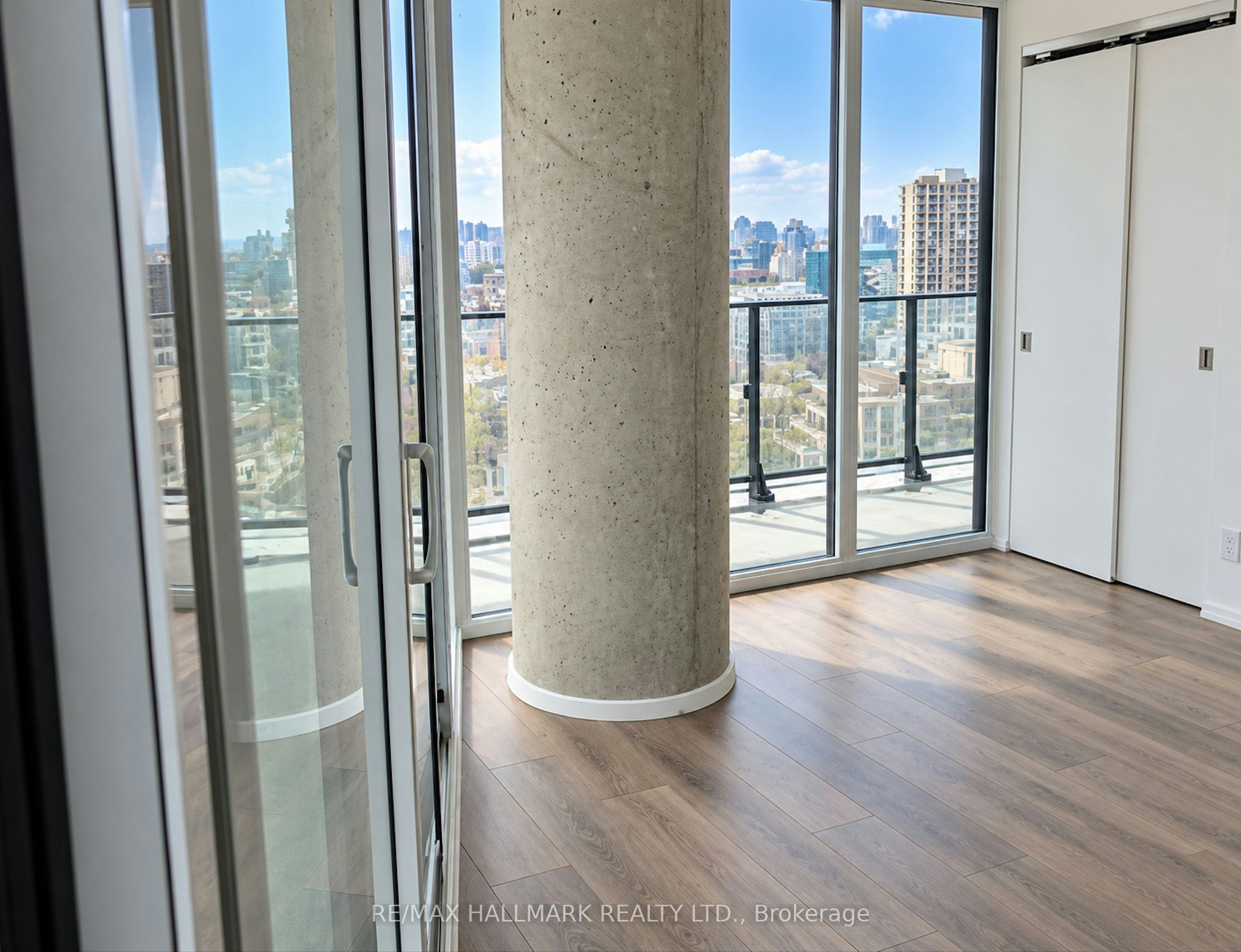 2202-125 Peter Street, Toronto, ON, M5V 2G9 - 8
